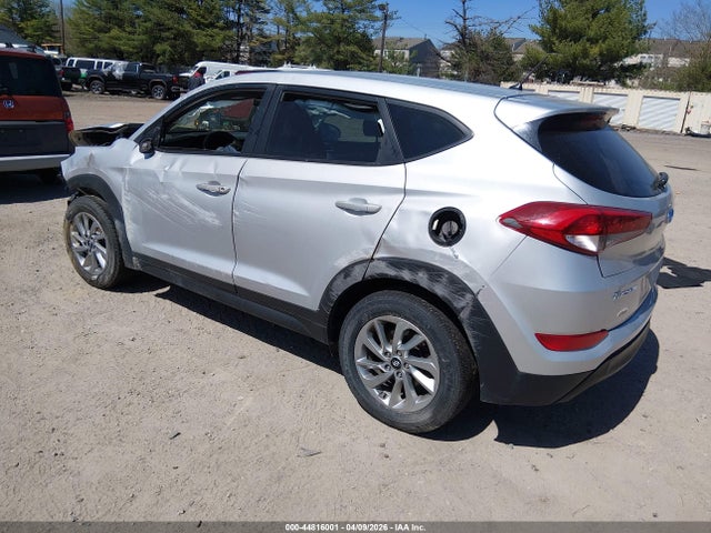 2018 Hyundai Tucson Se მანქანა იყიდება აუქციონზე, vin: KM8J2CA49JU808368, აუქციონის ნომერი: 44816001