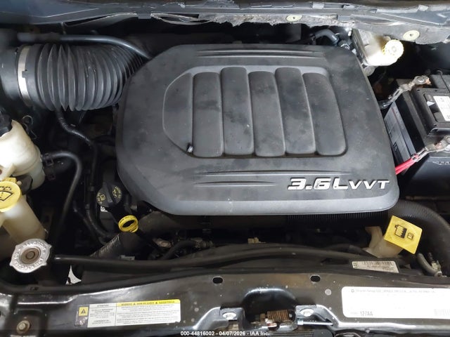 44816002 :رقم المزاد ، 2A4RR8DG9BR703960 vin ، 2011 Chrysler Town & Country Touring-l مزاد بيع
