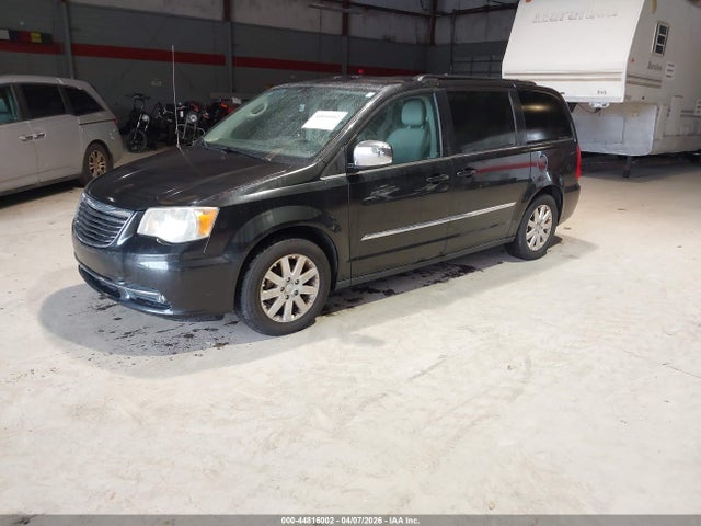 44816002 :رقم المزاد ، 2A4RR8DG9BR703960 vin ، 2011 Chrysler Town & Country Touring-l مزاد بيع