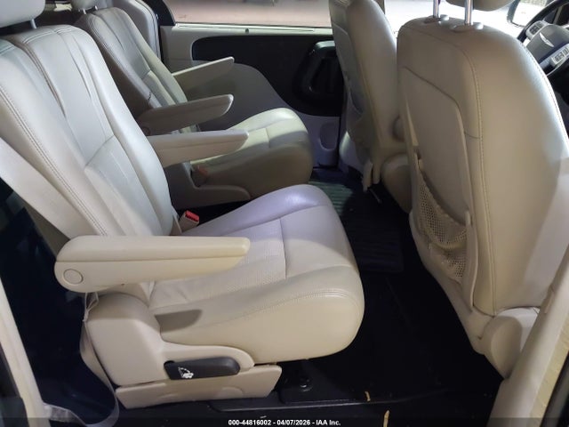 44816002 :رقم المزاد ، 2A4RR8DG9BR703960 vin ، 2011 Chrysler Town & Country Touring-l مزاد بيع
