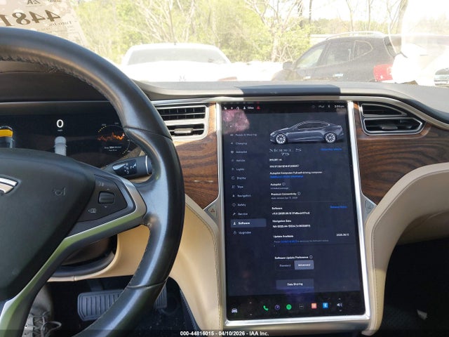 2017 Tesla Model S 60/75 მანქანა იყიდება აუქციონზე, vin: 5YJSA1E14HF208957, აუქციონის ნომერი: 44816015