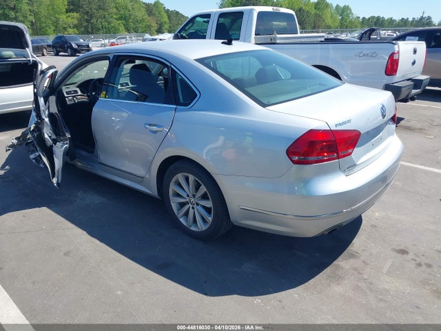 Aukcja sprzedaży 2013 Volkswagen Passat 2.5l Sel, vin: 1VWCP7A33DC018374, numer aukcji: 44816030