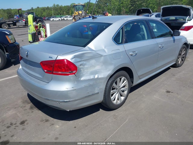 Aukcja sprzedaży 2013 Volkswagen Passat 2.5l Sel, vin: 1VWCP7A33DC018374, numer aukcji: 44816030