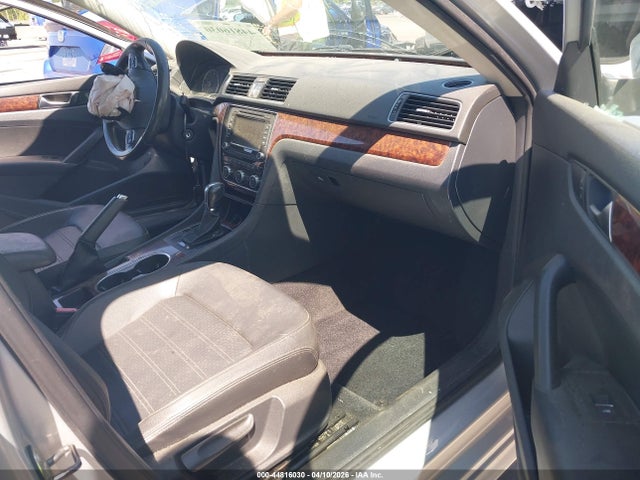 Aukcja sprzedaży 2013 Volkswagen Passat 2.5l Sel, vin: 1VWCP7A33DC018374, numer aukcji: 44816030