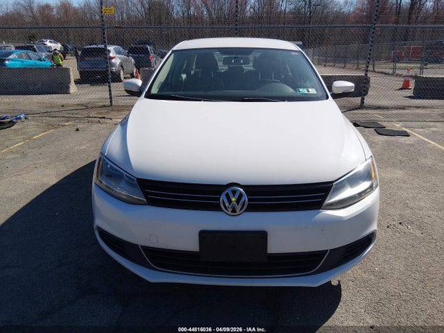 2013 Volkswagen Jetta 2.5l Se მანქანა იყიდება აუქციონზე, vin: 3VWDP7AJ3DM310110, აუქციონის ნომერი: 44816036