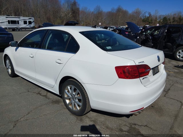 2013 Volkswagen Jetta 2.5l Se მანქანა იყიდება აუქციონზე, vin: 3VWDP7AJ3DM310110, აუქციონის ნომერი: 44816036