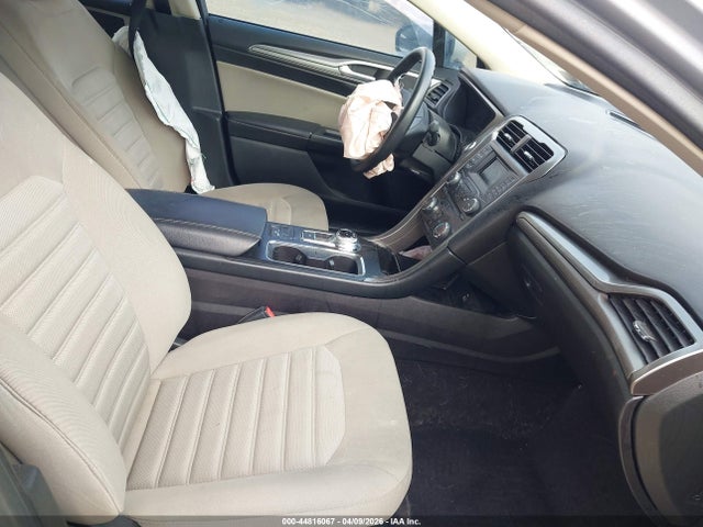 Ford FUSION S 2017 3FA6P0G71HR161970 Image 5