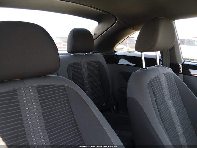 Продаж на аукціоні авто 2012 Volkswagen Beetle 2.0t Turbo, vin: 3VW467ATXCM649627, номер лоту: 44816069