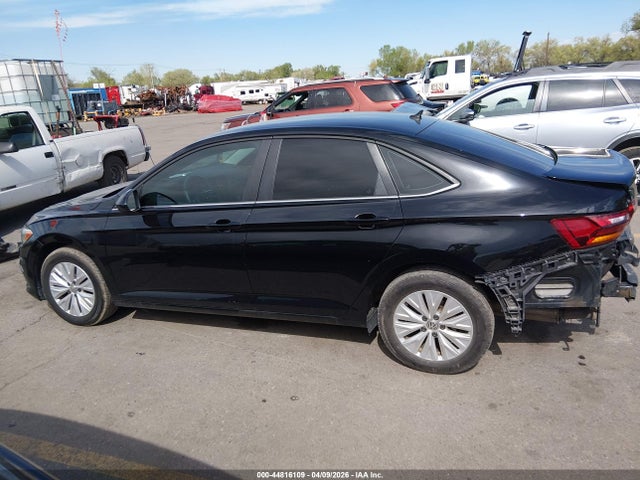 3VWC57BU0KM111359 Volkswagen Jetta 1.4t R-line/1.4t S/1.4t Se