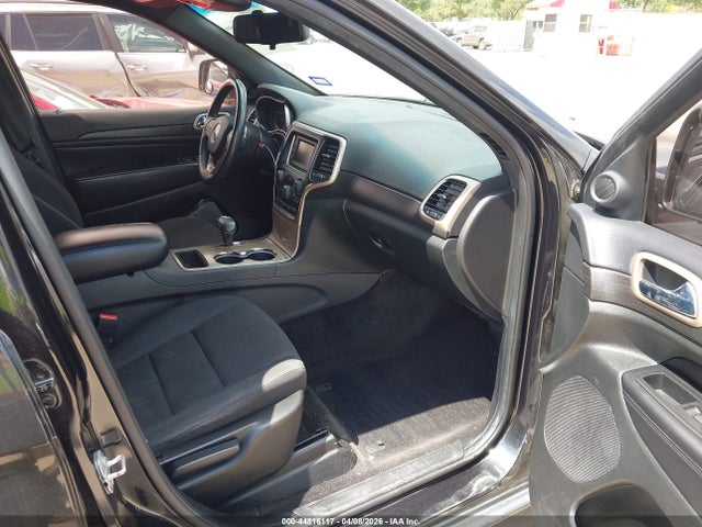 2015 Jeep Grand Cherokee Laredo მანქანა იყიდება აუქციონზე, vin: 1C4RJEAG5FC735058, აუქციონის ნომერი: 44816117