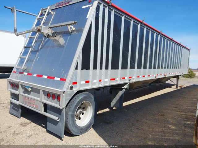 44816138 :رقم المزاد ، 1T92C4822N0007000 vin ، 2022 Cornhusker Tesco Trailer مزاد بيع