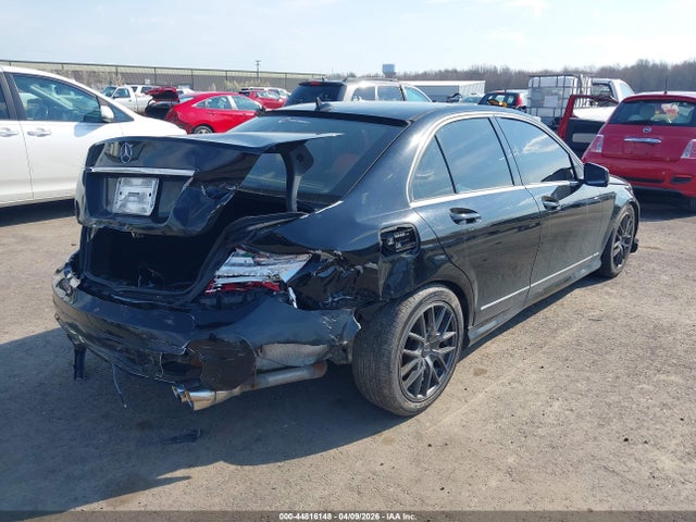 44816148 :رقم المزاد ، WDDGF8BB7CR198141 vin ، 2012 Mercedes-benz C 300 Luxury 4matic/sport 4matic مزاد بيع