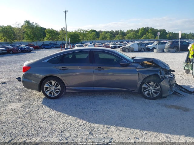 Aukcja sprzedaży 2018 Honda Accord Lx, vin: 1HGCV1F17JA240468, numer aukcji: 44816156