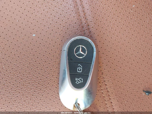 2025 Mercedes-benz C 300 მანქანა იყიდება აუქციონზე, vin: W1KAF4GB3SR286691, აუქციონის ნომერი: 44816181