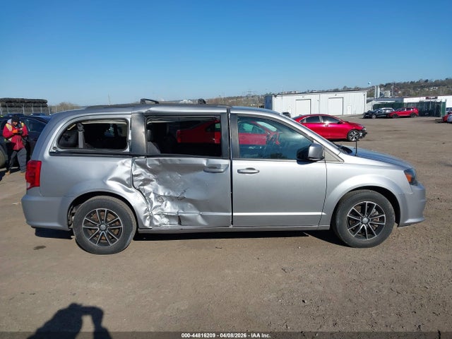 44816209 :رقم المزاد ، 2C4RDGEG0JR239047 vin ، 2018 Dodge Grand Caravan Gt مزاد بيع