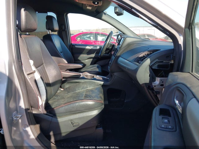 44816209 :رقم المزاد ، 2C4RDGEG0JR239047 vin ، 2018 Dodge Grand Caravan Gt مزاد بيع
