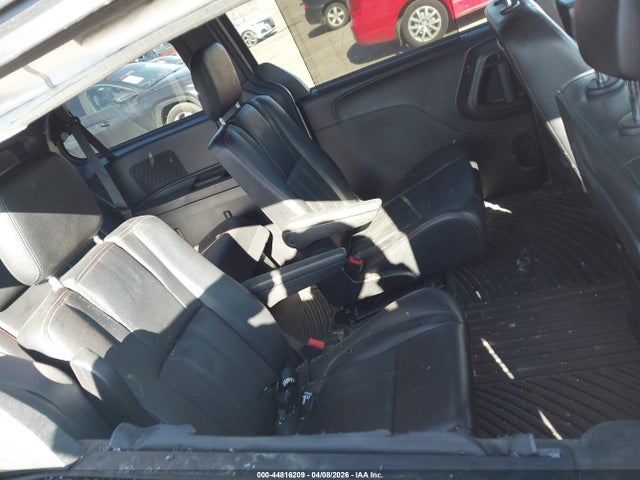 44816209 :رقم المزاد ، 2C4RDGEG0JR239047 vin ، 2018 Dodge Grand Caravan Gt مزاد بيع