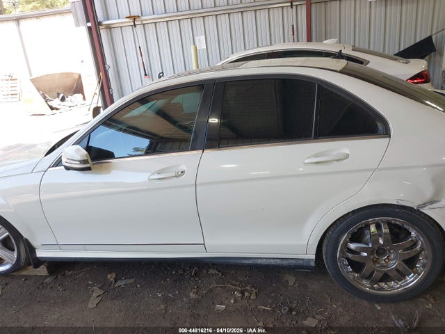 Продажа на аукционе авто 2011 Mercedes-benz C 300 Sport, vin: WDDGF5EB8BA522334, номер лота: 44816216