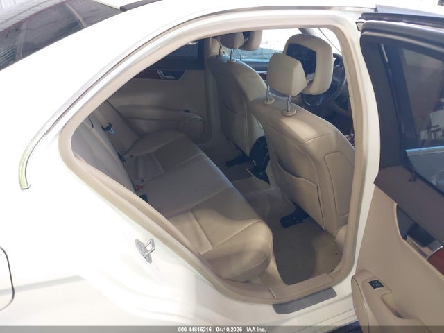 Продажа на аукционе авто 2011 Mercedes-benz C 300 Sport, vin: WDDGF5EB8BA522334, номер лота: 44816216