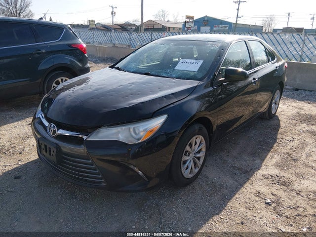 2017 Toyota Camry Le მანქანა იყიდება აუქციონზე, vin: 4T1BF1FK3HU311914, აუქციონის ნომერი: 44816231