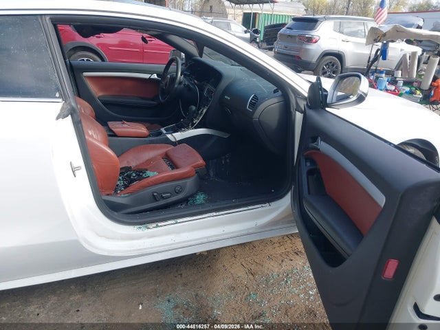 2010 AUDI S5 WAUCVAFR9AA062886 Photo 4