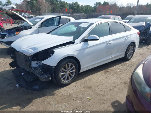 5NPE24AF1JH614960 Hyundai SONATA SE