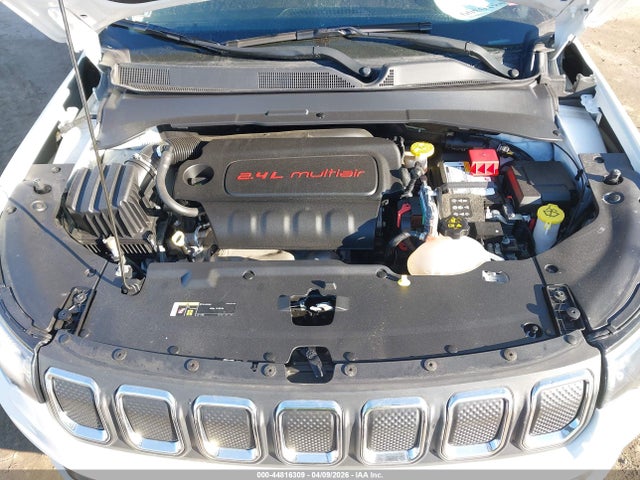 44816309 :رقم المزاد ، 3C4NJDBB9NT207974 vin ، 2022 Jeep Compass Latitude 4x4 مزاد بيع