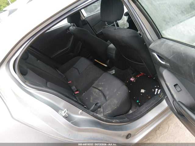 2015 Mazda Mazda3 I Sport მანქანა იყიდება აუქციონზე, vin: 3MZBM1U78FM146644, აუქციონის ნომერი: 44816332