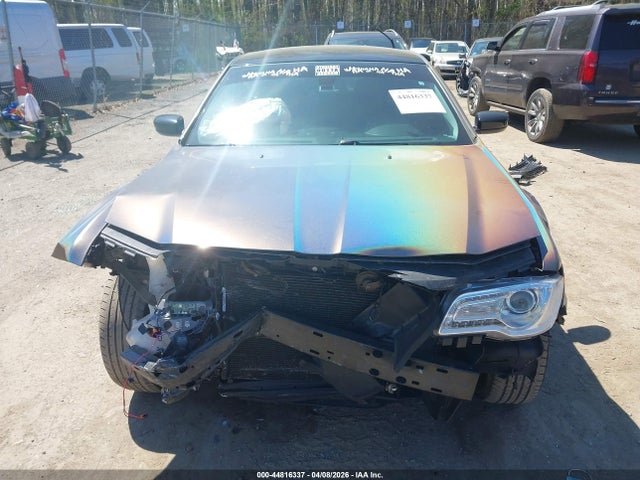 2018 Chrysler 300 Touring მანქანა იყიდება აუქციონზე, vin: 2C3CCAAG4JH320395, აუქციონის ნომერი: 44816337