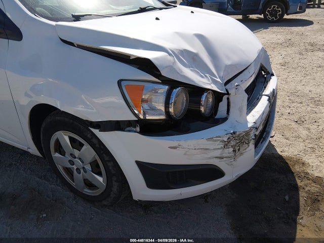 44816344 :رقم المزاد ، 1G1JA6SH6E4140196 vin ، 2014 Chevrolet Sonic Ls Auto مزاد بيع