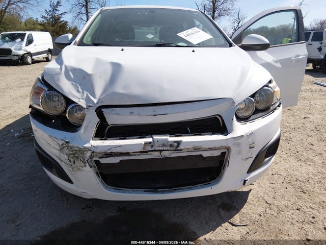 44816344 :رقم المزاد ، 1G1JA6SH6E4140196 vin ، 2014 Chevrolet Sonic Ls Auto مزاد بيع