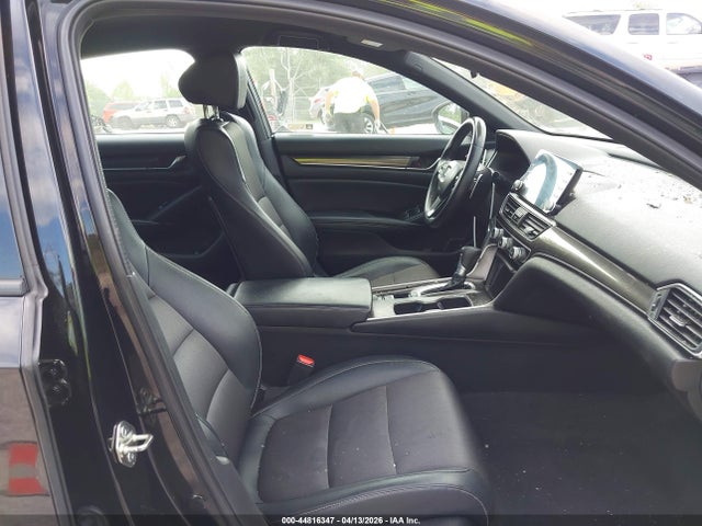 1HGCV1F38JA183375 Honda Accord Sport