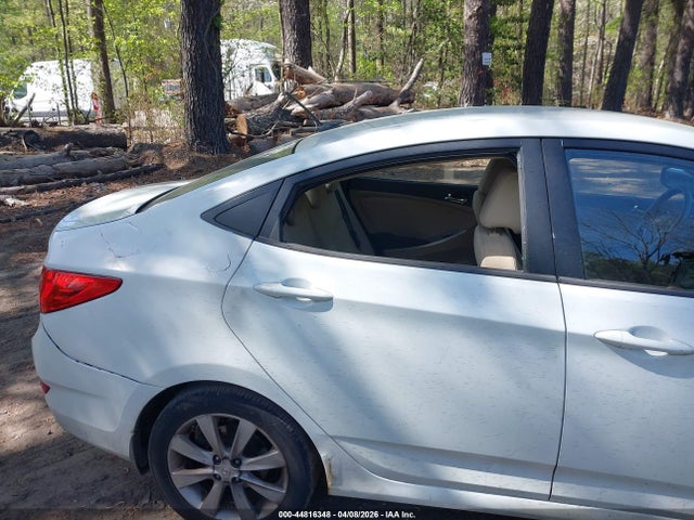 44816348 :رقم المزاد ، KMHCU4AE9CU264068 vin ، 2012 Hyundai Accent Gls مزاد بيع