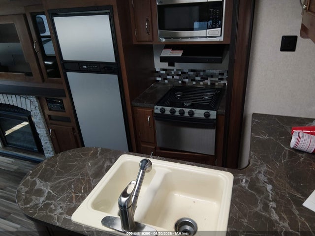 1UJBJ0BT1H1T20219 Jayco Jayfl184bh