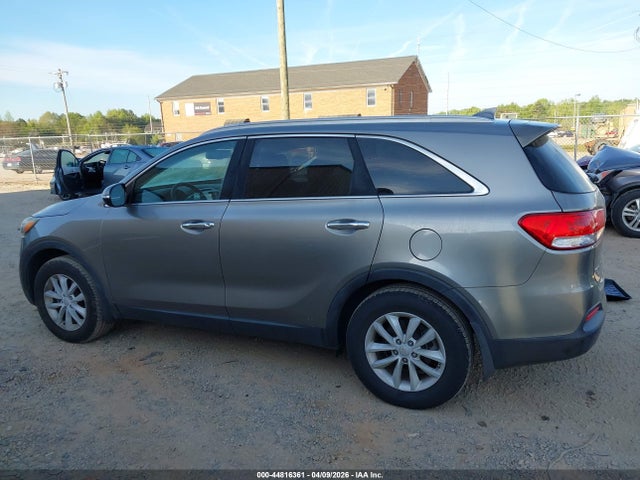 Aukcja sprzedaży 2017 Kia Sorento 2.4l Lx, vin: 5XYPG4A30HG270376, numer aukcji: 44816361