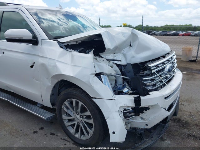 Продаж на аукціоні авто 2018 Ford Expedition Max Limited, vin: 1FMJK1KT9JEA48561, номер лоту: 44816372