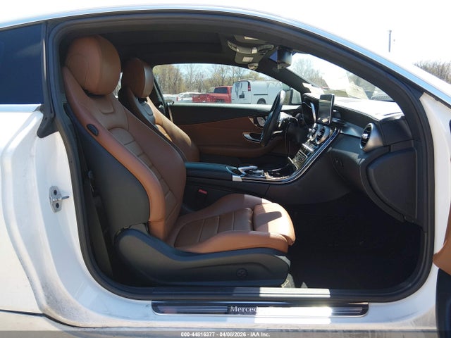 Продажа на аукционе авто 2017 Mercedes-benz C 300 4matic, vin: WDDWJ4KB5HF361932, номер лота: 44816377