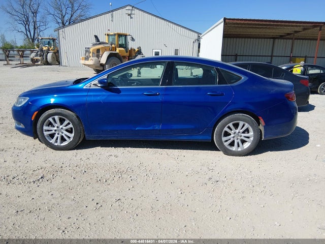 Продажа на аукционе авто 2015 Chrysler 200 Limited, vin: 1C3CCCAB5FN597054, номер лота: 44816401