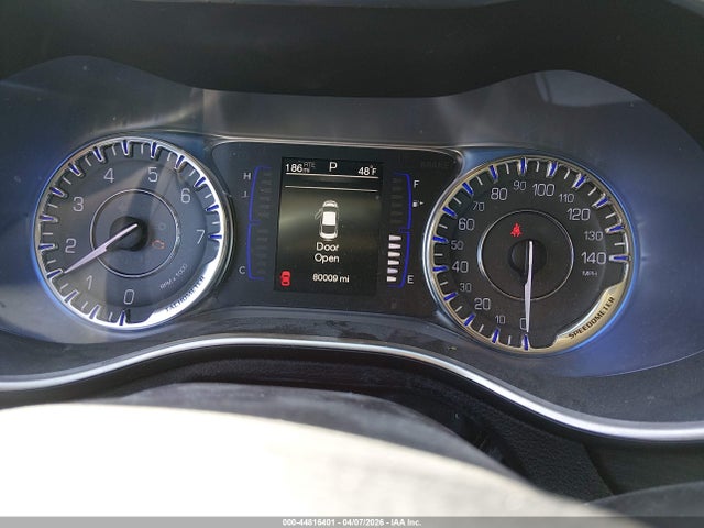 Продажа на аукционе авто 2015 Chrysler 200 Limited, vin: 1C3CCCAB5FN597054, номер лота: 44816401