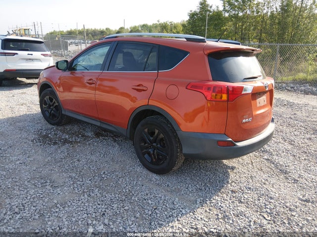 2T3BFREV9FW321474 Toyota RAV4 LE