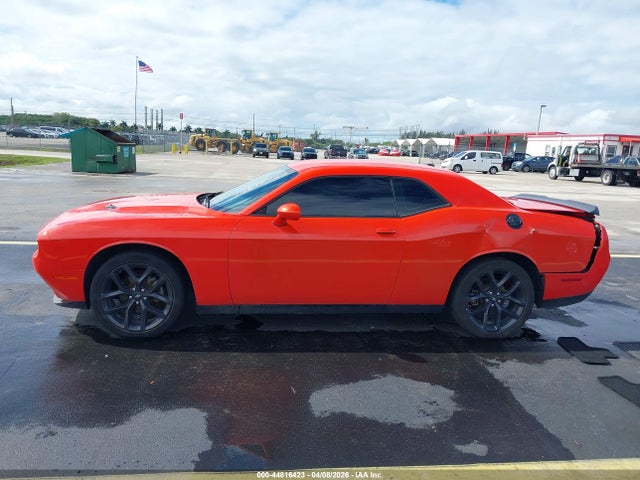 Продаж на аукціоні авто 2022 Dodge Challenger Sxt, vin: 2C3CDZAG0NH238438, номер лоту: 44816423