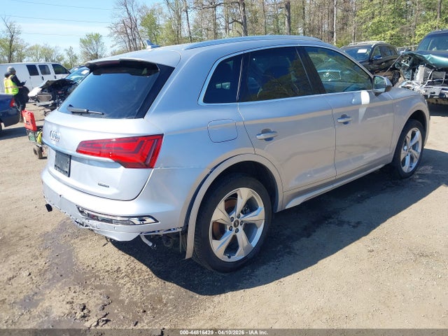 Продаж на аукціоні авто 2022 Audi Q5 Premium Plus 45 Tfsi S Line Quattro S Tronic, vin: WA1EAAFY5N2082996, номер лоту: 44816429