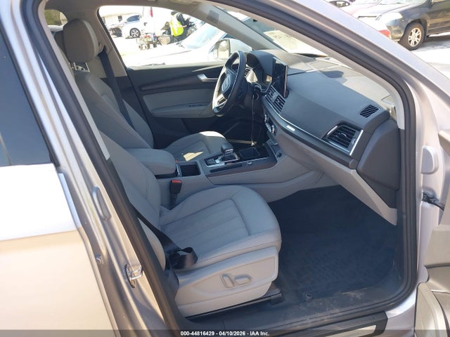 Продаж на аукціоні авто 2022 Audi Q5 Premium Plus 45 Tfsi S Line Quattro S Tronic, vin: WA1EAAFY5N2082996, номер лоту: 44816429