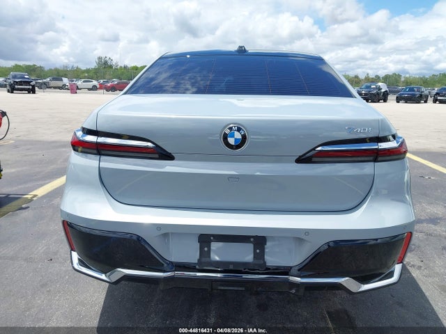 WBA23EH06RCS41670 BMW 740I