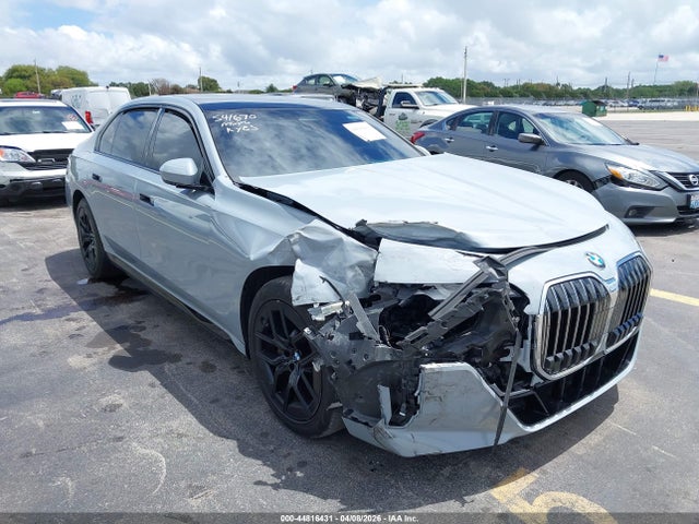 WBA23EH06RCS41670 BMW 740I