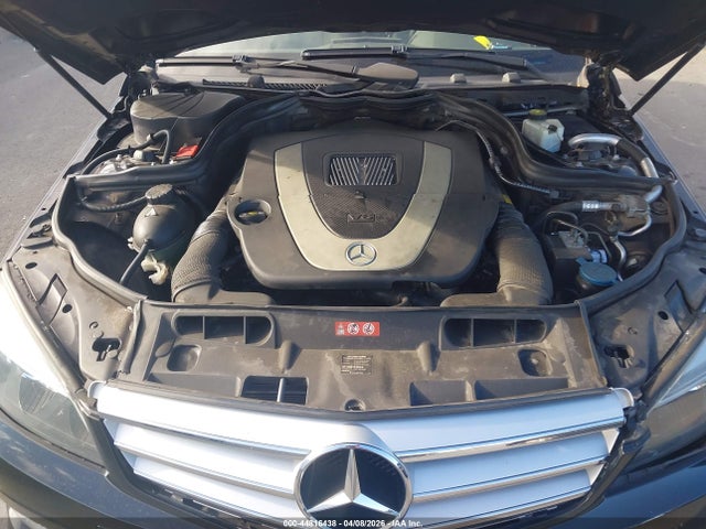 Продаж на аукціоні авто 2011 Mercedes-benz C 300 Sport, vin: WDDGF5EB8BA518848, номер лоту: 44816438