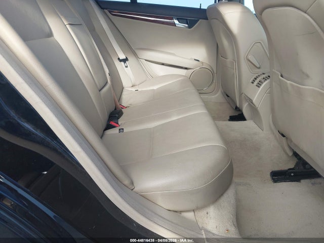 Продаж на аукціоні авто 2011 Mercedes-benz C 300 Sport, vin: WDDGF5EB8BA518848, номер лоту: 44816438