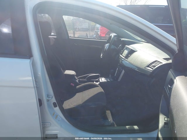 2017 MITSUBISHI LANCER JA32U2FU3HU006672 Photo 4