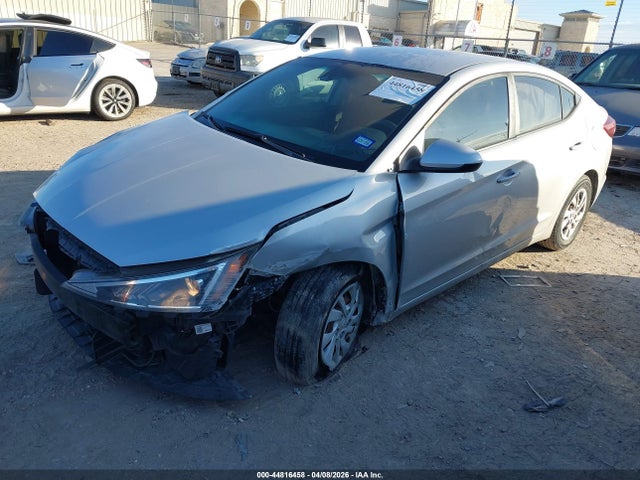 Продажа на аукционе авто 2020 Hyundai Elantra Se, vin: 5NPD74LF2LH525833, номер лота: 44816458