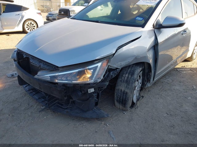 Продажа на аукционе авто 2020 Hyundai Elantra Se, vin: 5NPD74LF2LH525833, номер лота: 44816458